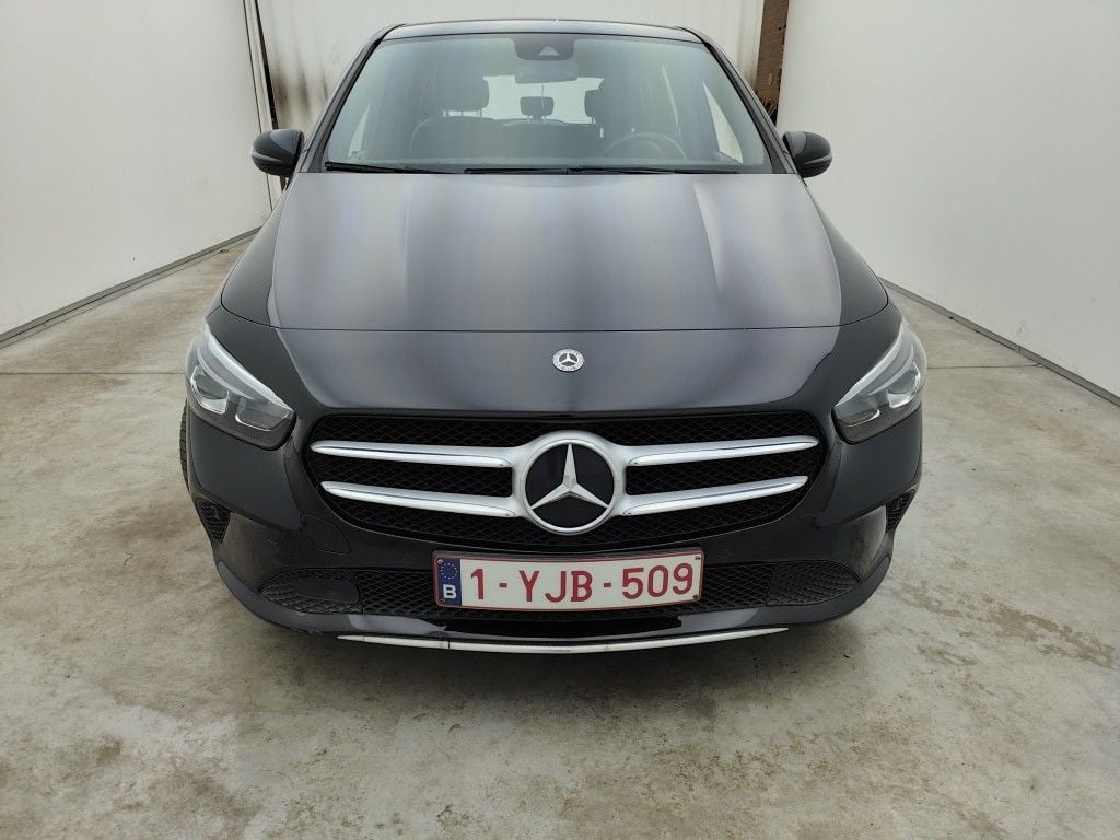 Mercedes-Benz B-Klasse B 180 d Launch Edition 5d !!! Technical Issue !!!