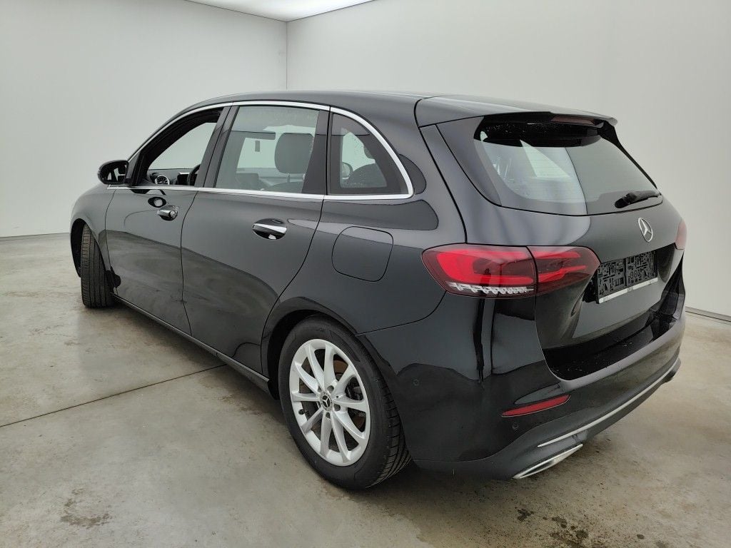 Mercedes-Benz B-Klasse B 180 d Launch Edition 5d !!! Technical Issue !!! photo