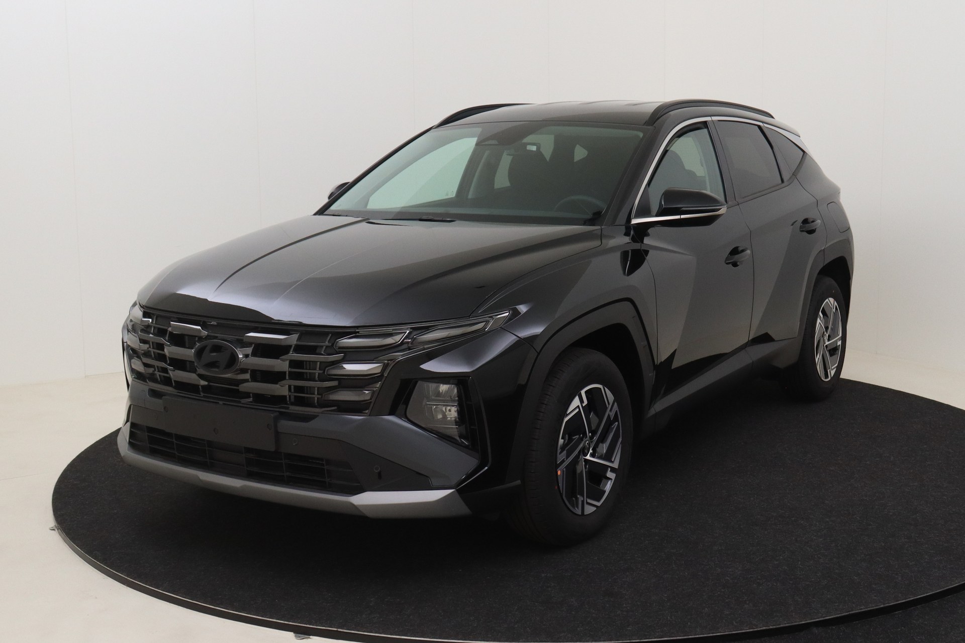 Hyundai Tucson Feel 1.6 T-Gdi 150 hp 48v