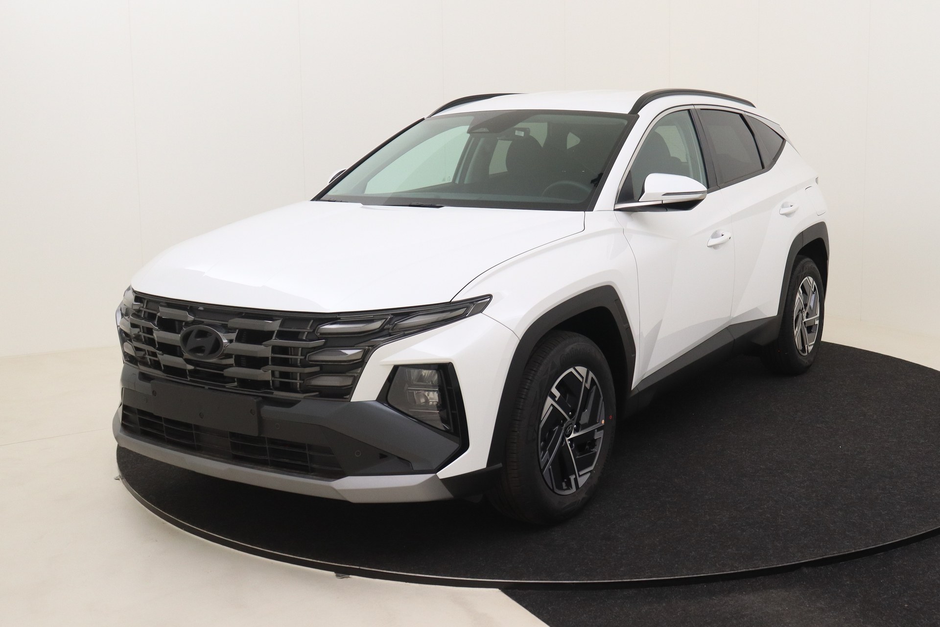 Hyundai Tucson Feel 1.6 T-Gdi 150 hp 48v