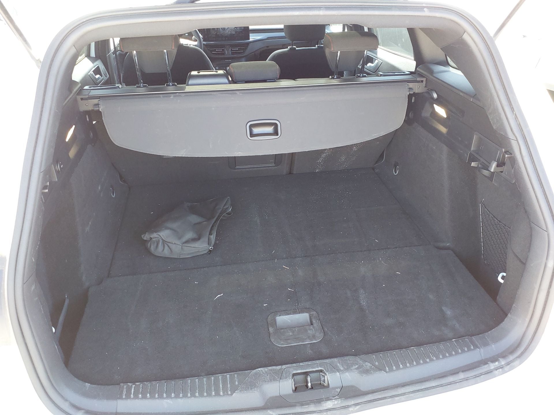 FORD Focus 1.0 Ecoboost 114KW 155CV S6.2 ST Line X auto Sportbreak(Pano-Roof + Winterpack) photo