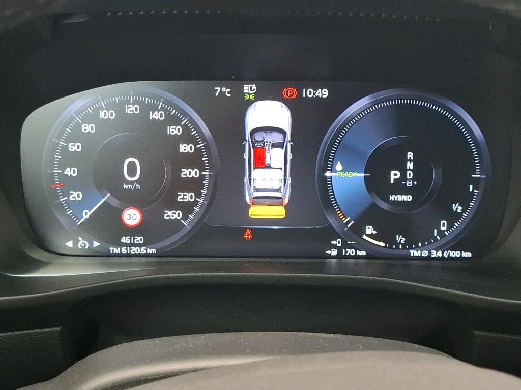 VOLVO XC40 / 2022 / 5P / SUV Recharge T5 262 DCT7 Plus photo