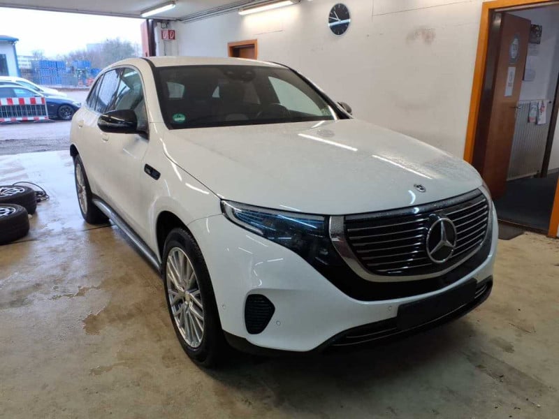 Mercedes-Benz EQC 400