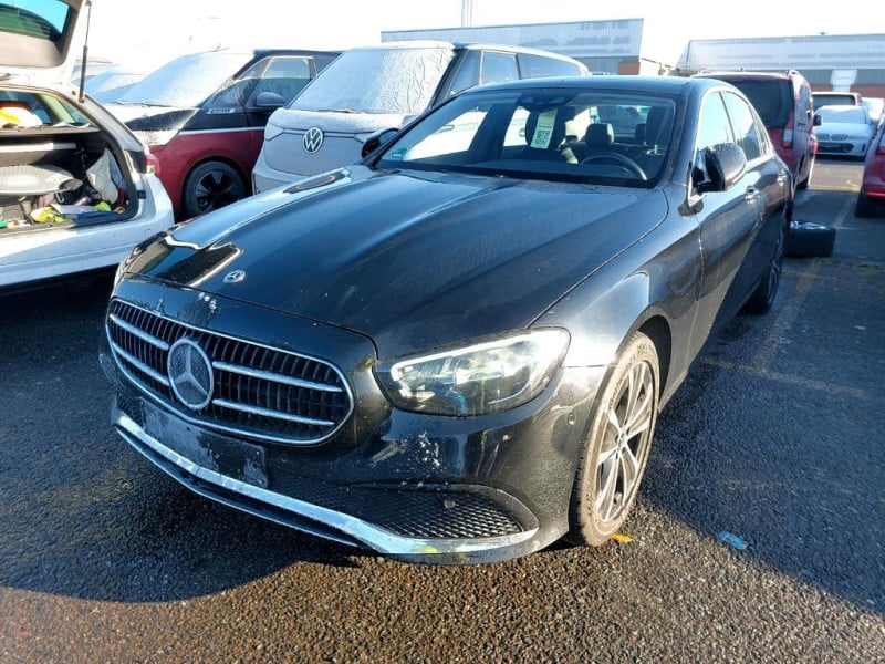 Mercedes-Benz E 300de