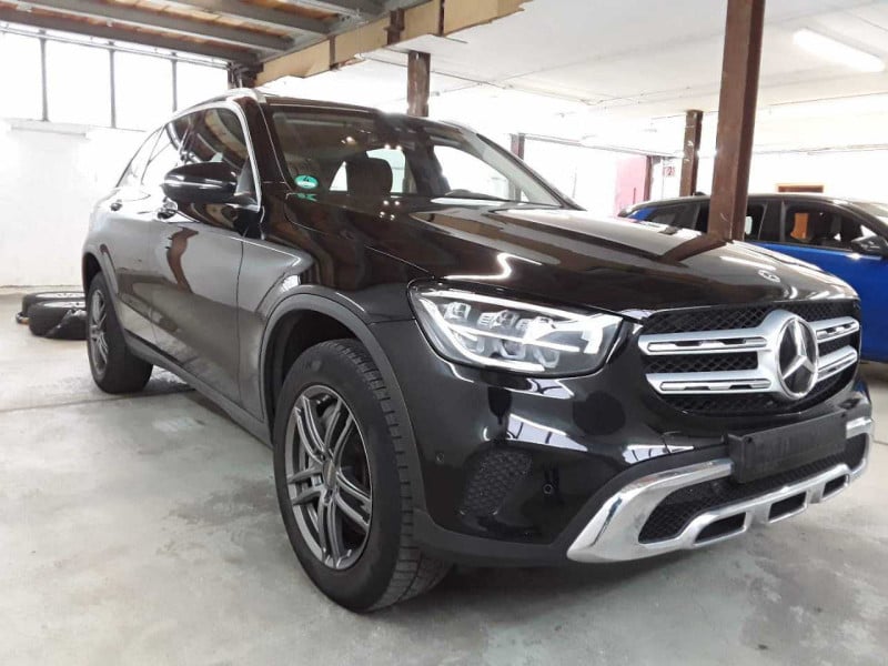 Mercedes-Benz GLC 300e