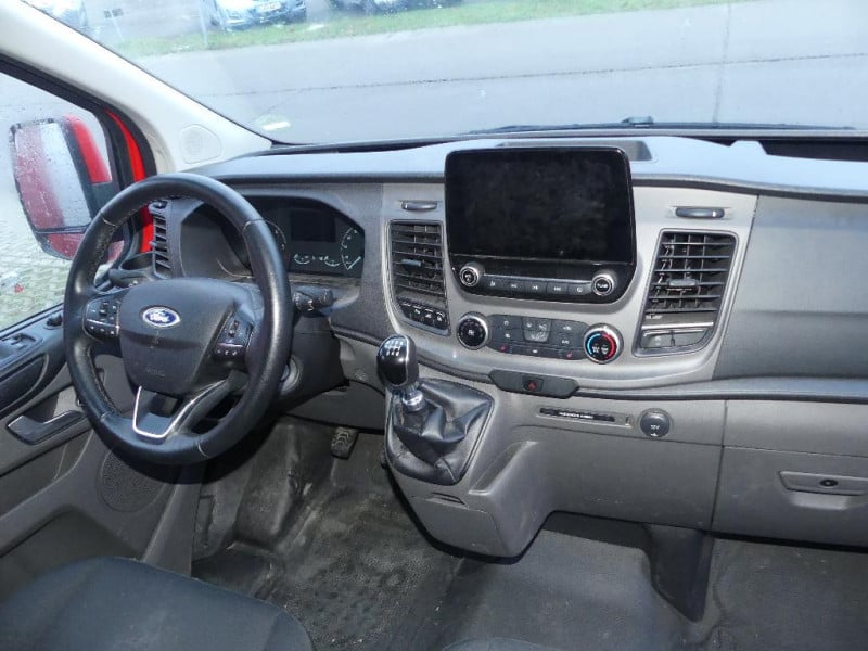 Ford Transit Custom Kasten photo