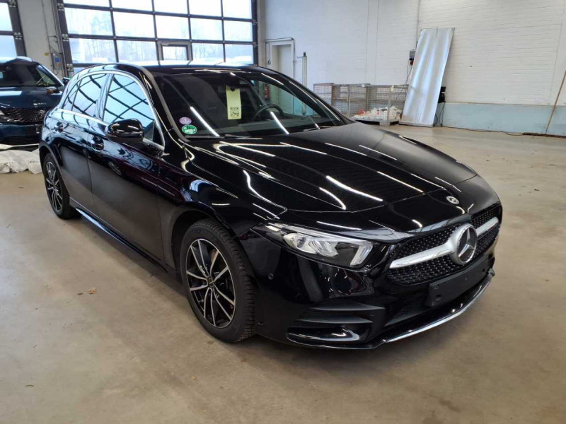 Mercedes-Benz A 250e