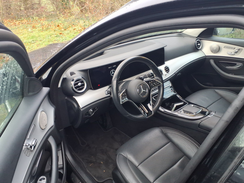 Mercedes-Benz E 400d photo