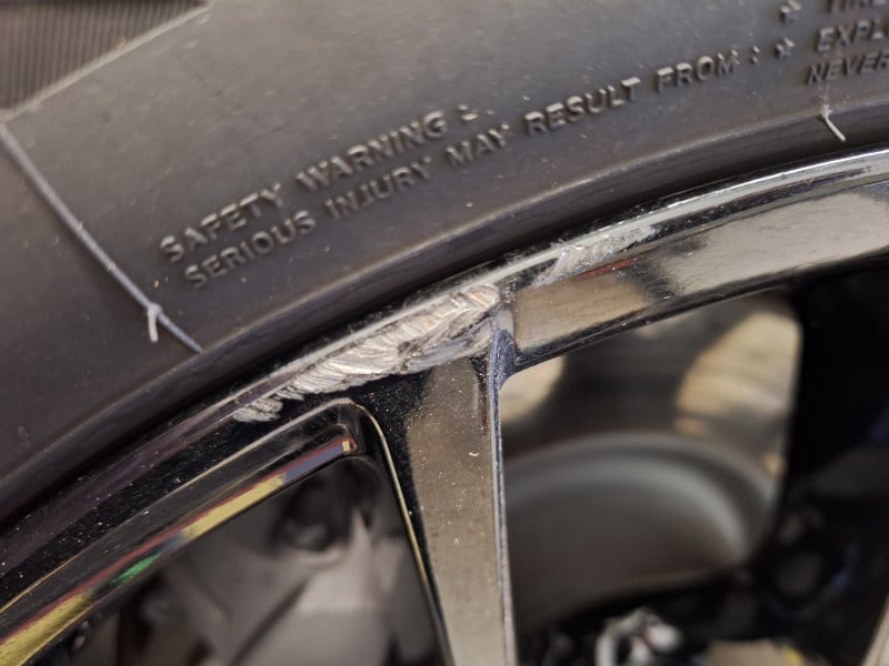 TESLA Model Y Long Range Dual Motor AWD photo