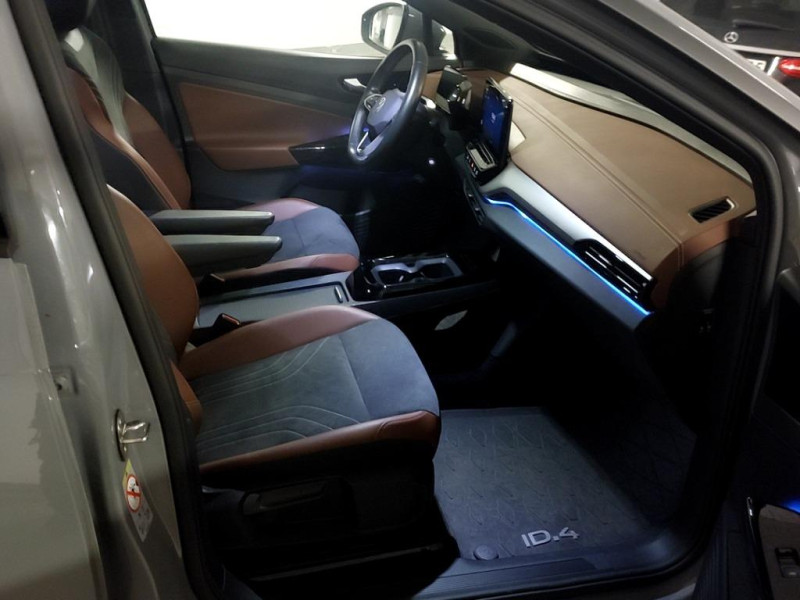 Volkswagen ID.4 photo