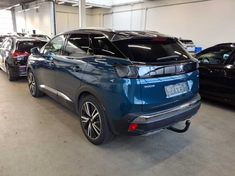 Peugeot 3008 BlueHDi 130 EAT8 GT Pack photo