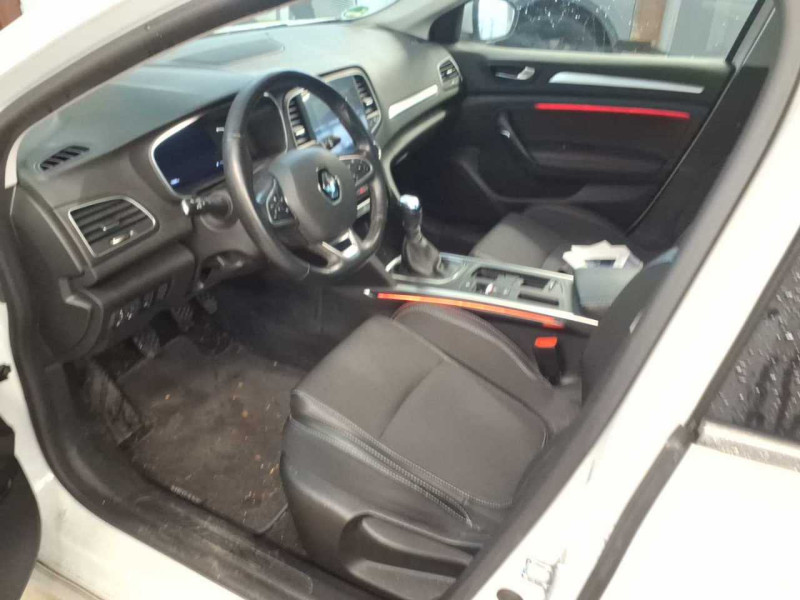 Renault Megane photo