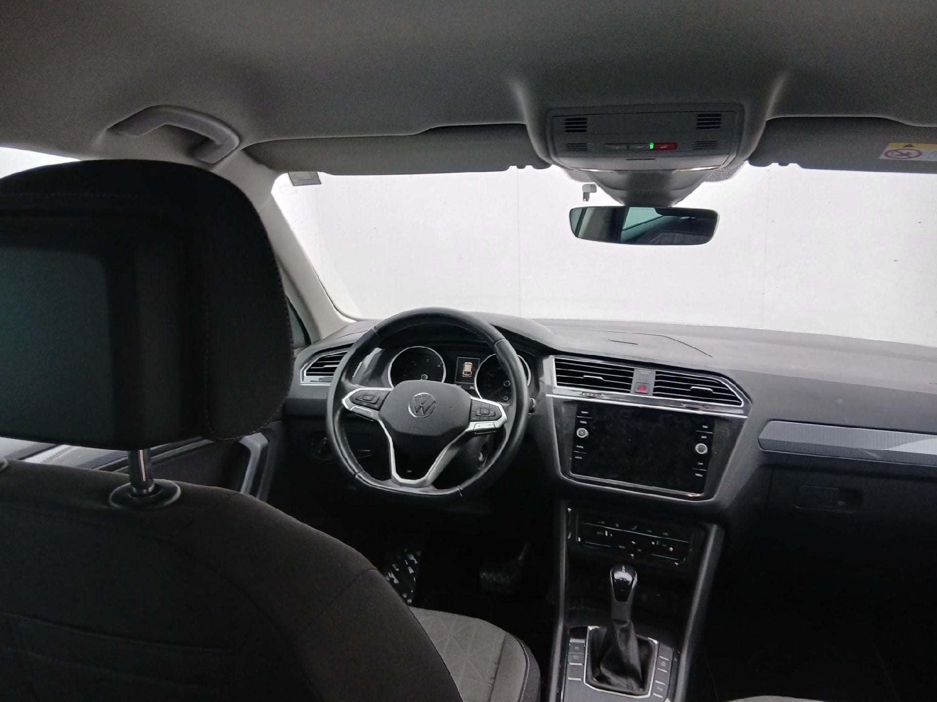 VOLKSWAGEN Tiguan / 2020 / 5P / todoterreno Life 2.0 TDI 110kW (150CV) DSG photo