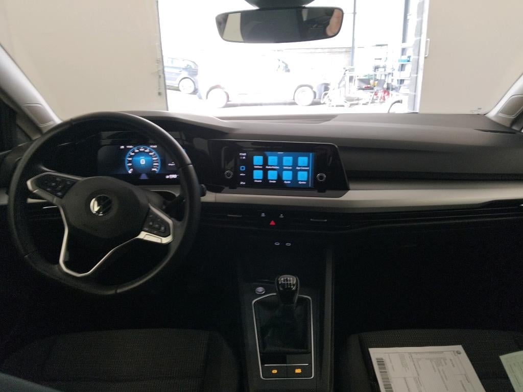 VOLKSWAGEN Golf / 2020 / 5P / berlina con portón 1.0 TSI 81kW (110CV) photo