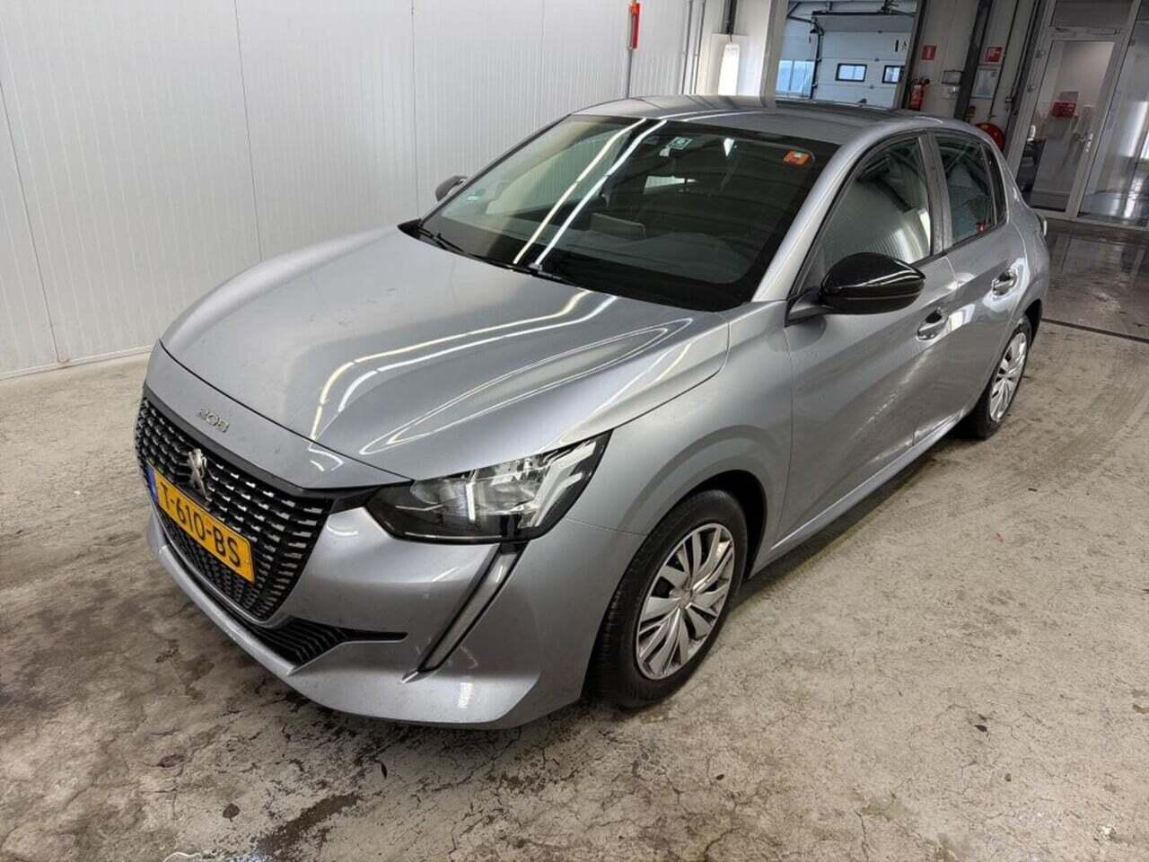 PEUGEOT 208 1.2 PureTech Active