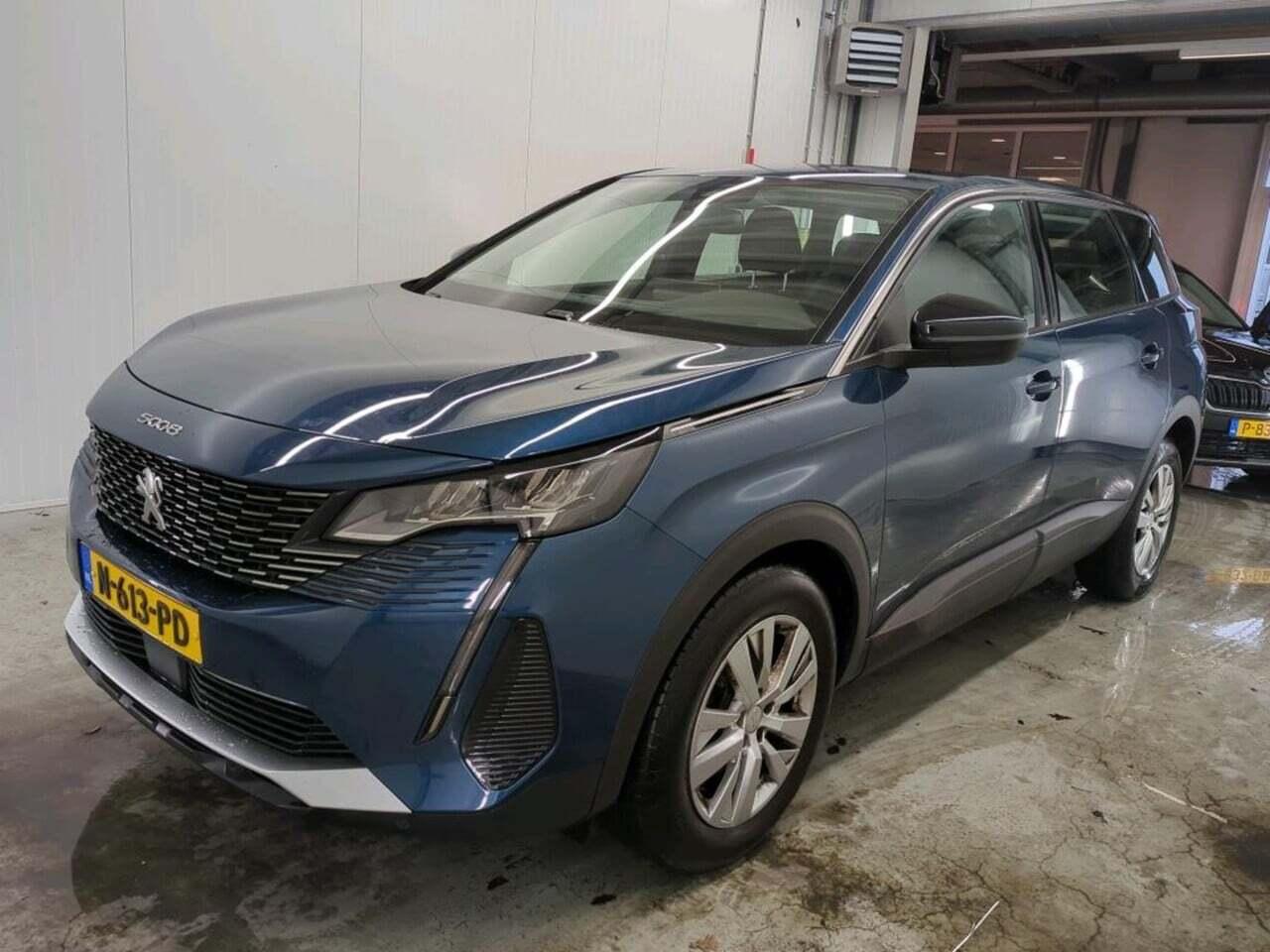 PEUGEOT 5008 1.2 PT Act. Pack Bns
