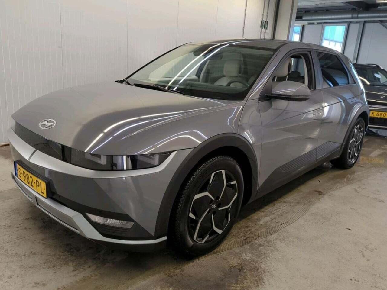 HYUNDAI IONIQ 5 Connect+ 77.4 kWh