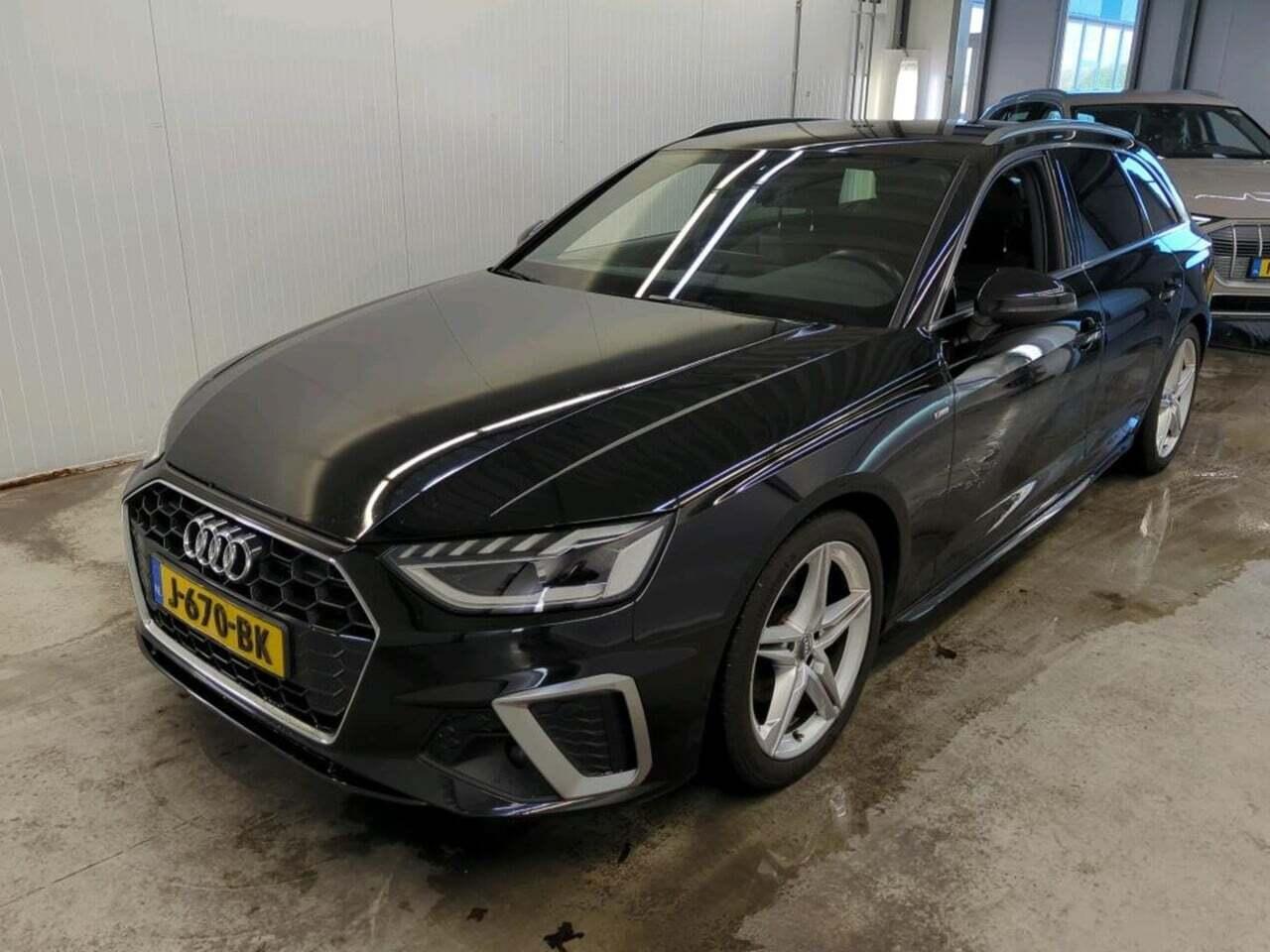 AUDI A4 Avant 35 TFSI L. ed. Sp.
