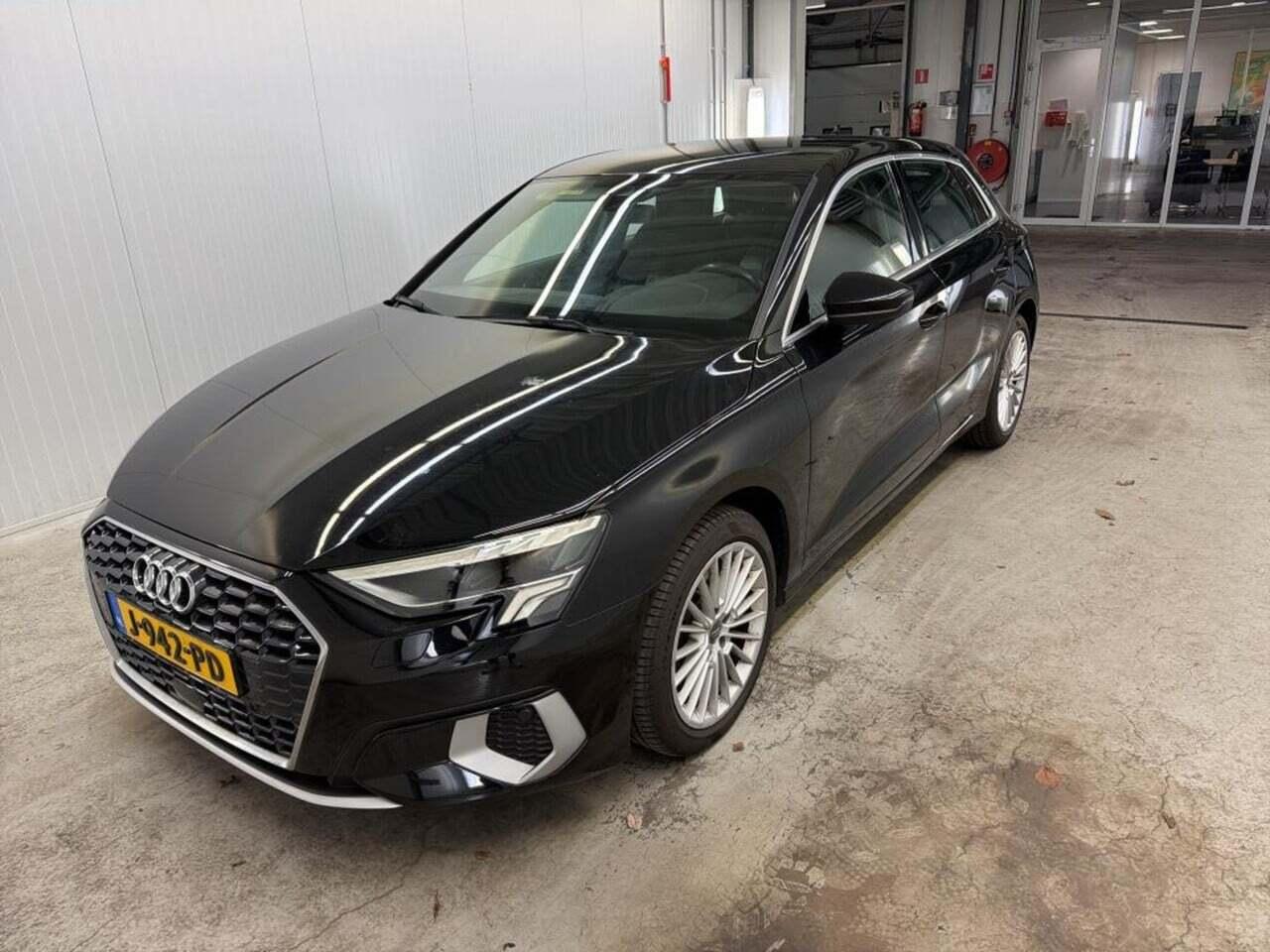 AUDI A3 Sportback 35 TFSI Bns edition