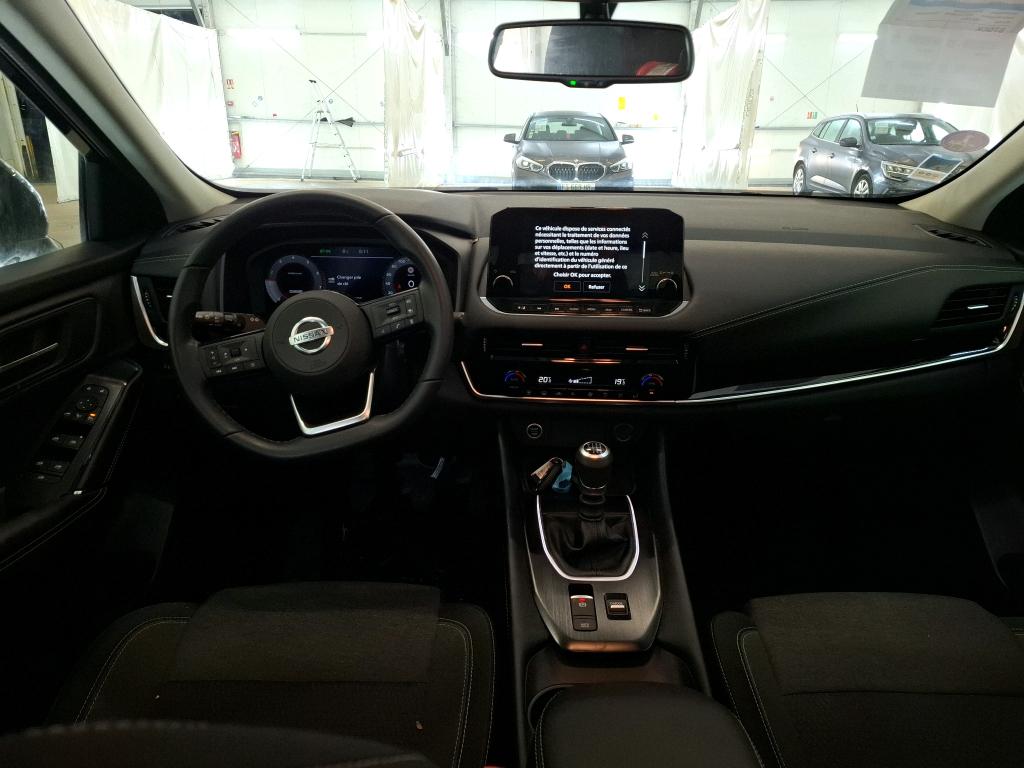 NISSAN Qashqai / 2021 / 5P / Crossover 1.3 MHEV 140 N-Connecta photo