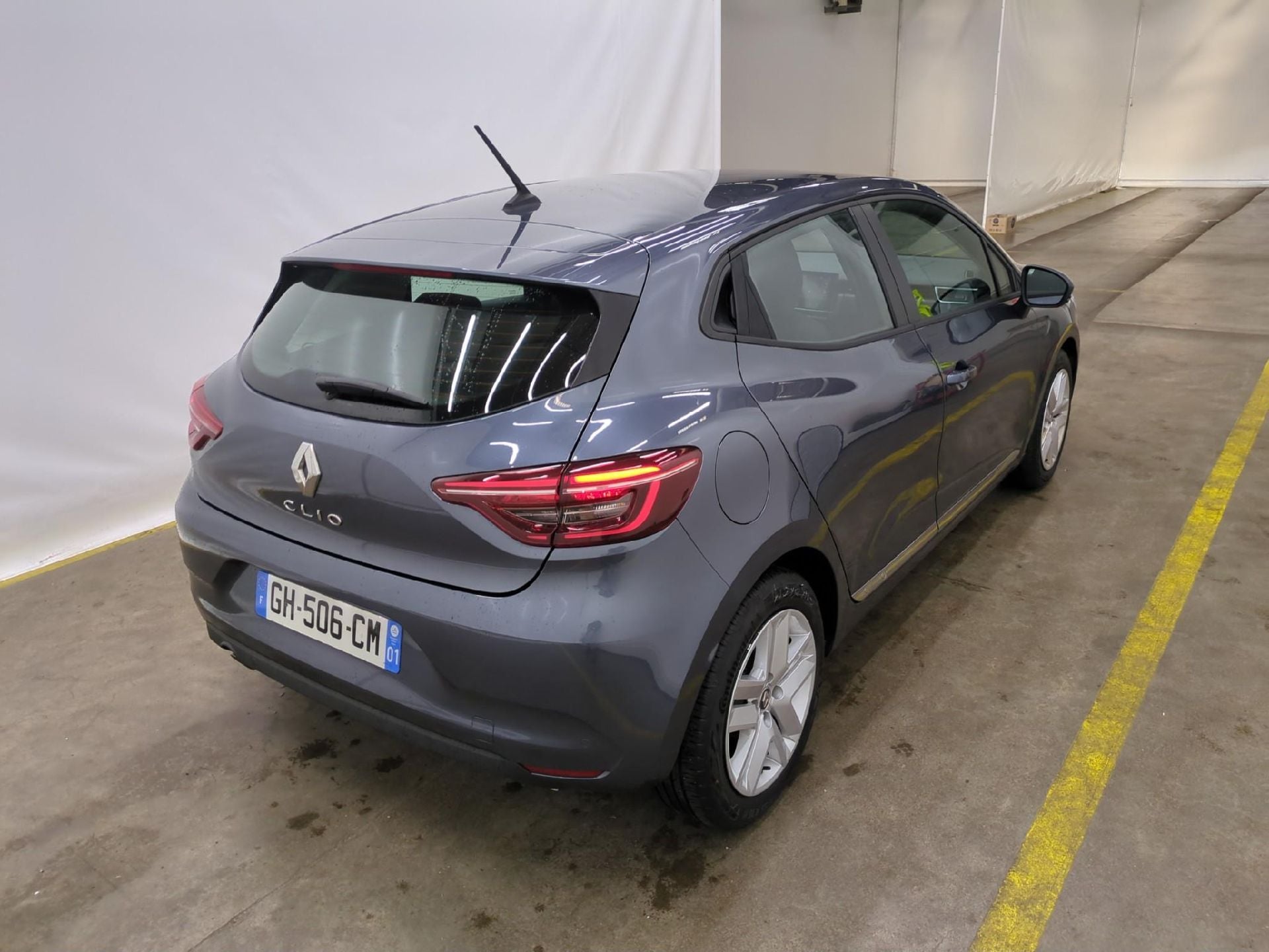 RENAULT Clio 5p Berline Business TCe 90 photo