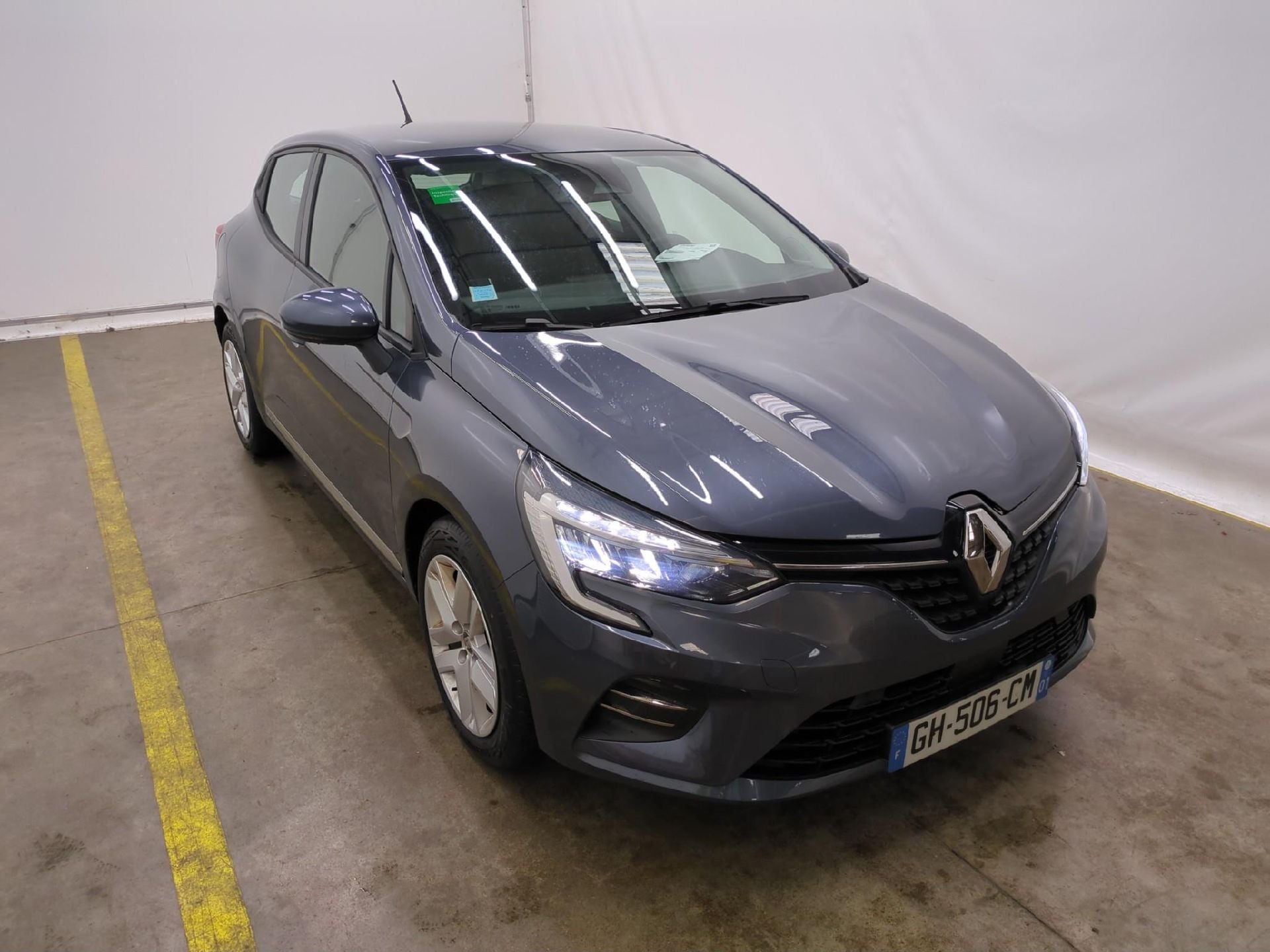 RENAULT Clio 5p Berline Business TCe 90 photo