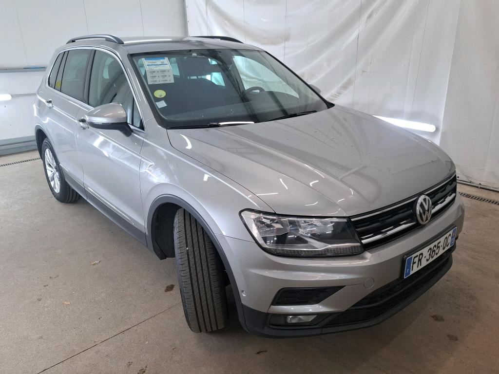 VOLKSWAGEN Tiguan / 2016 / 5P / SUV 2.0 TDI 150 DSG7 Confortline Business photo