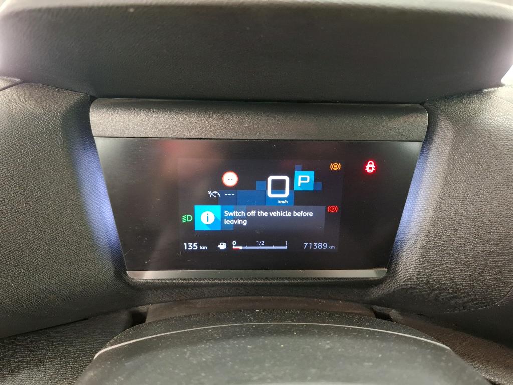 C4 X Feel Pack 1.2 PureTech 130CV BVA8 6E photo