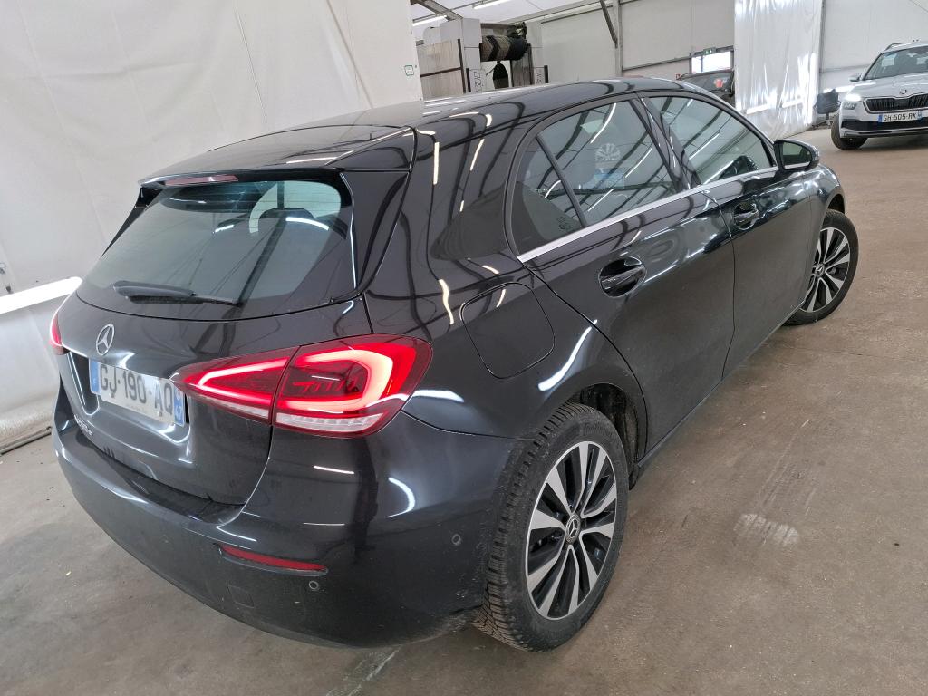 MERCEDES-BENZ Classe A Compact / 2018 / 5P / Berline A 250 e Business Line 8G-DCT photo