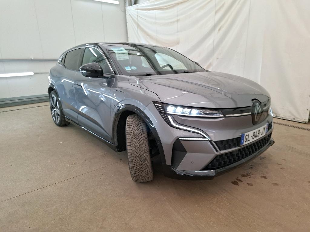 RENAULT Mégane E-TECH / 2022 / 5P / Berline iconic EV60 220ch optimum charge photo