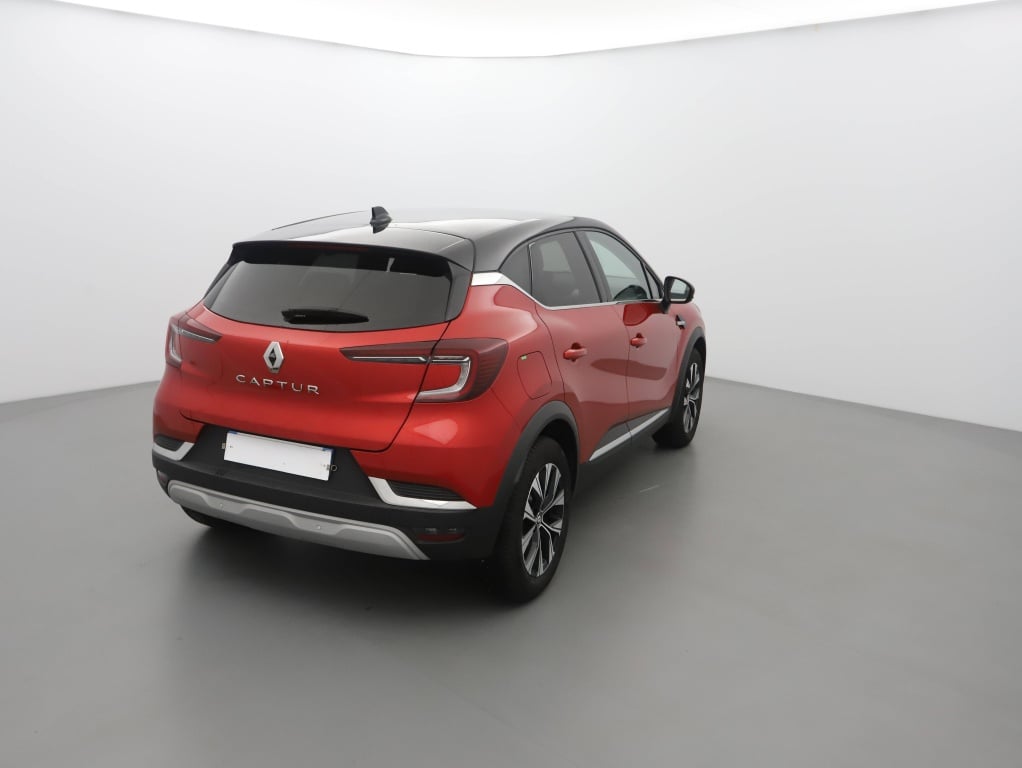 Renault Captur Techno 1.0L TCe 90 photo