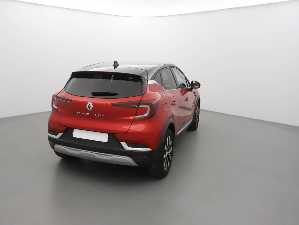 Renault Captur Techno 1.0L TCe 90 photo