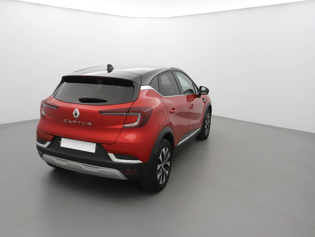 Renault Captur Techno 1.0L TCe 90 photo
