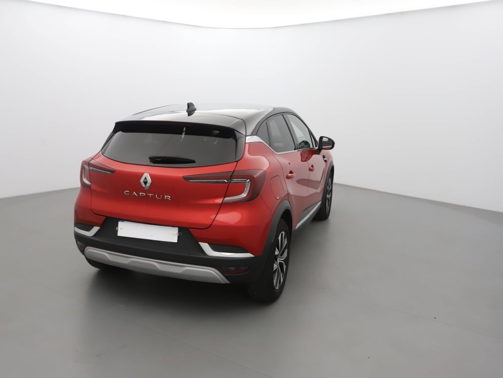 Renault Captur Techno 1.0L TCe 90 photo