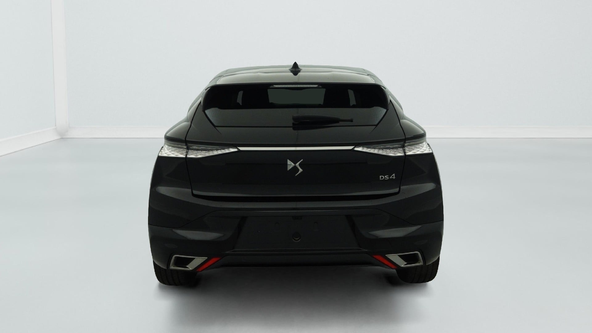 DS DS4 PureTech 130 EAT8 Rivoli photo