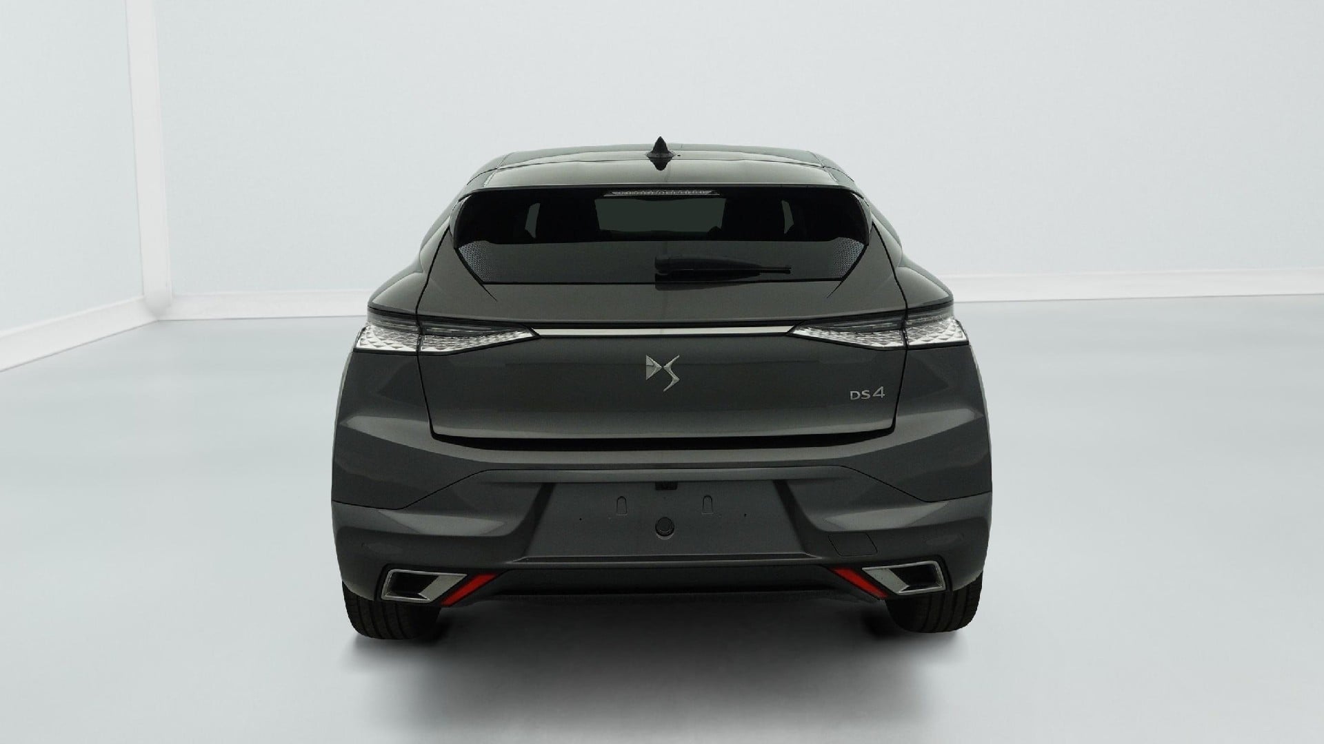 DS DS4 PureTech 130 EAT8 Rivoli photo