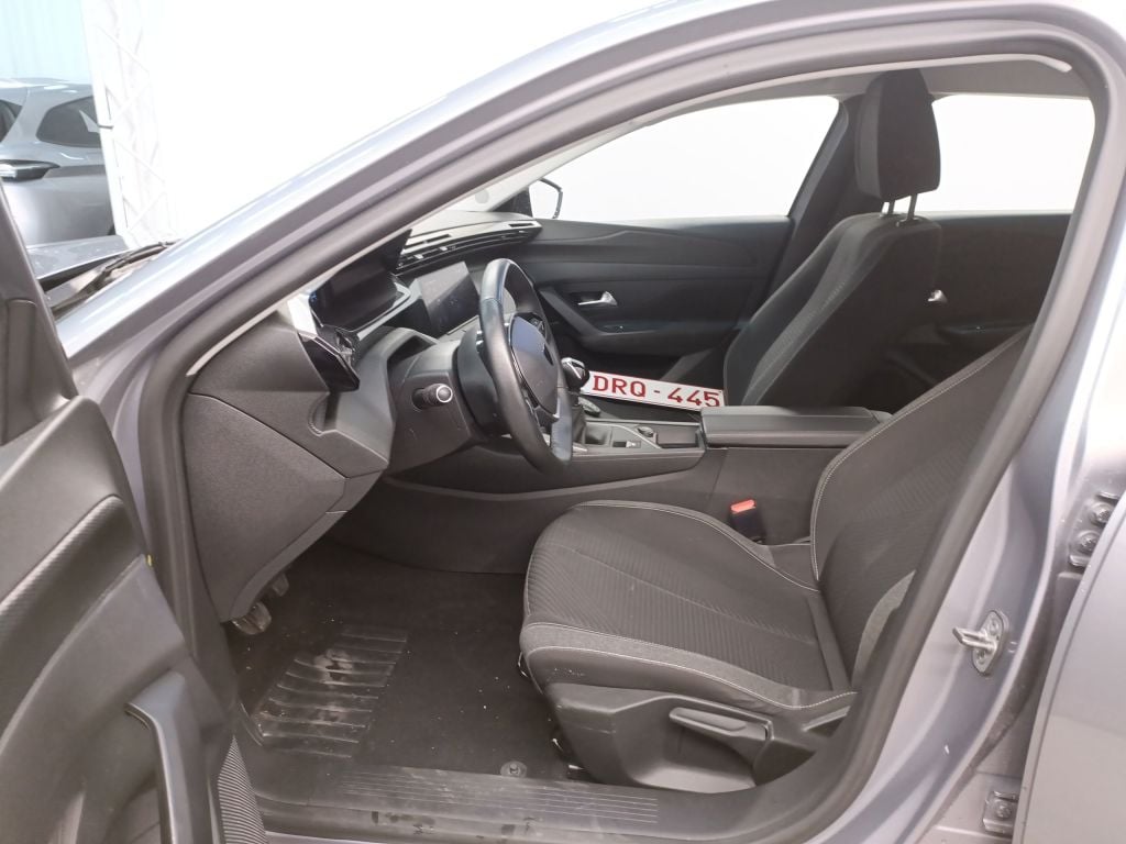 Peugeot 308 SW 1.2 PureTech 130 S&S Active Pack 5d photo