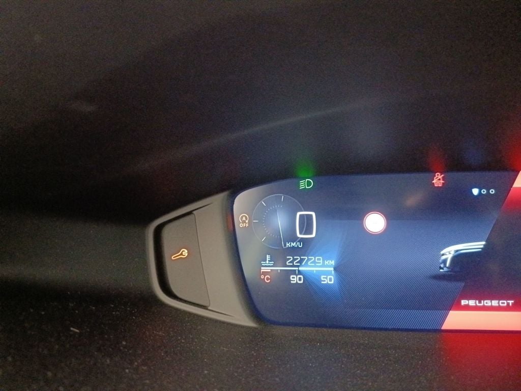 Peugeot 308 SW 1.2 PureTech 130 S&S Active Pack 5d photo