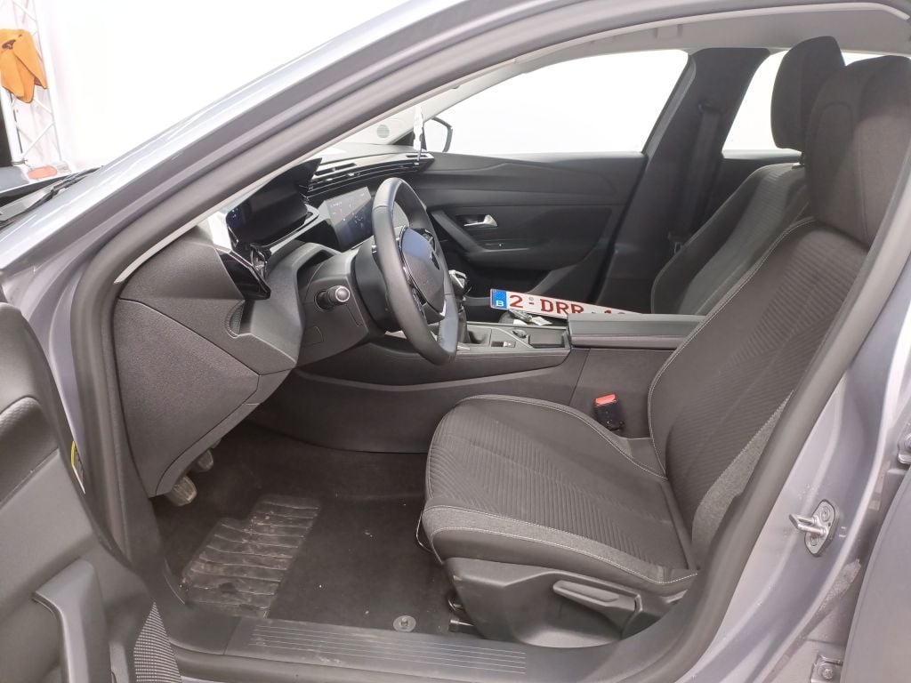 Peugeot 308 SW 1.2 PureTech 130 S&S Active Pack 5d photo