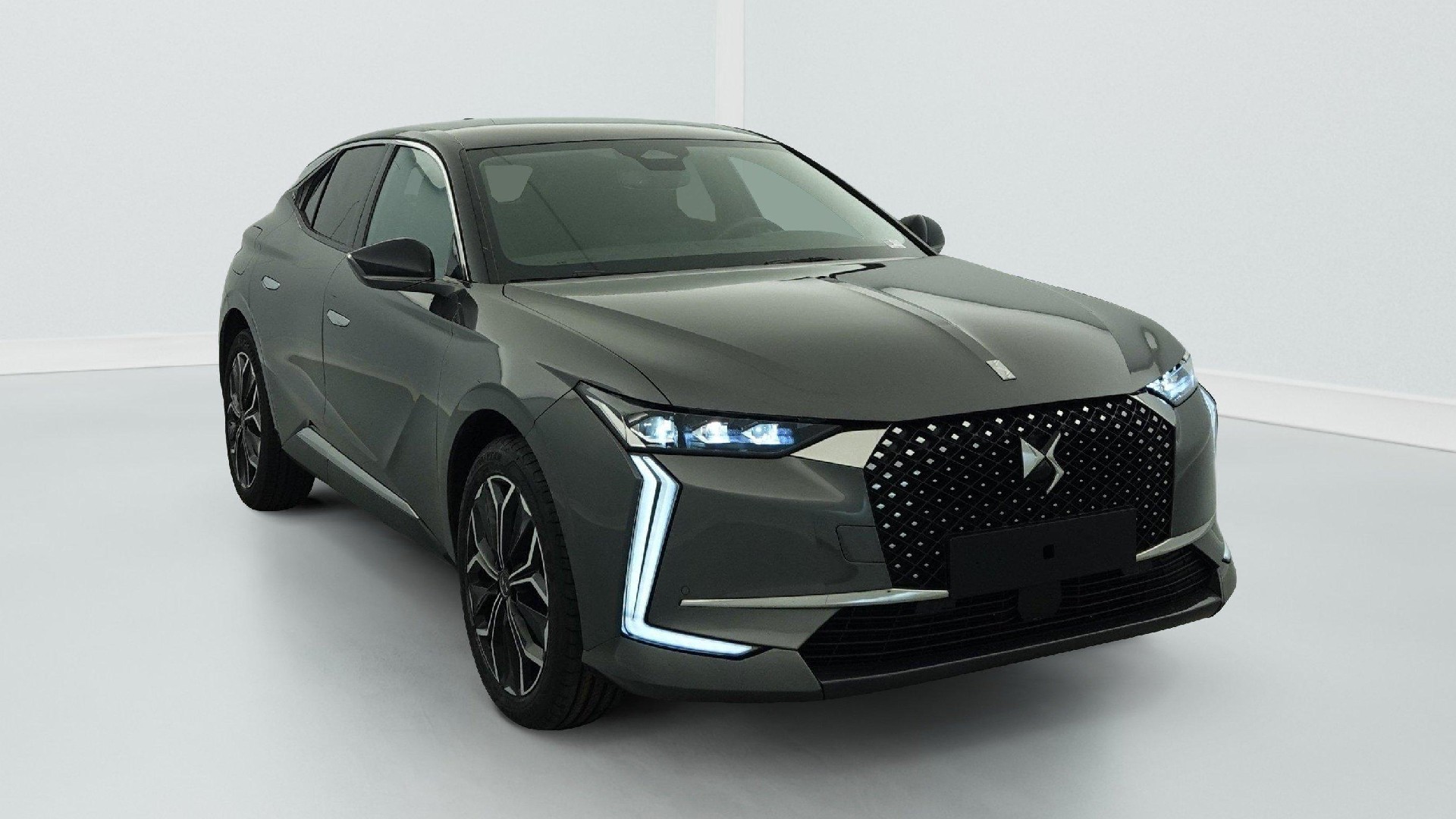 DS DS4 PureTech 130 EAT8 Rivoli