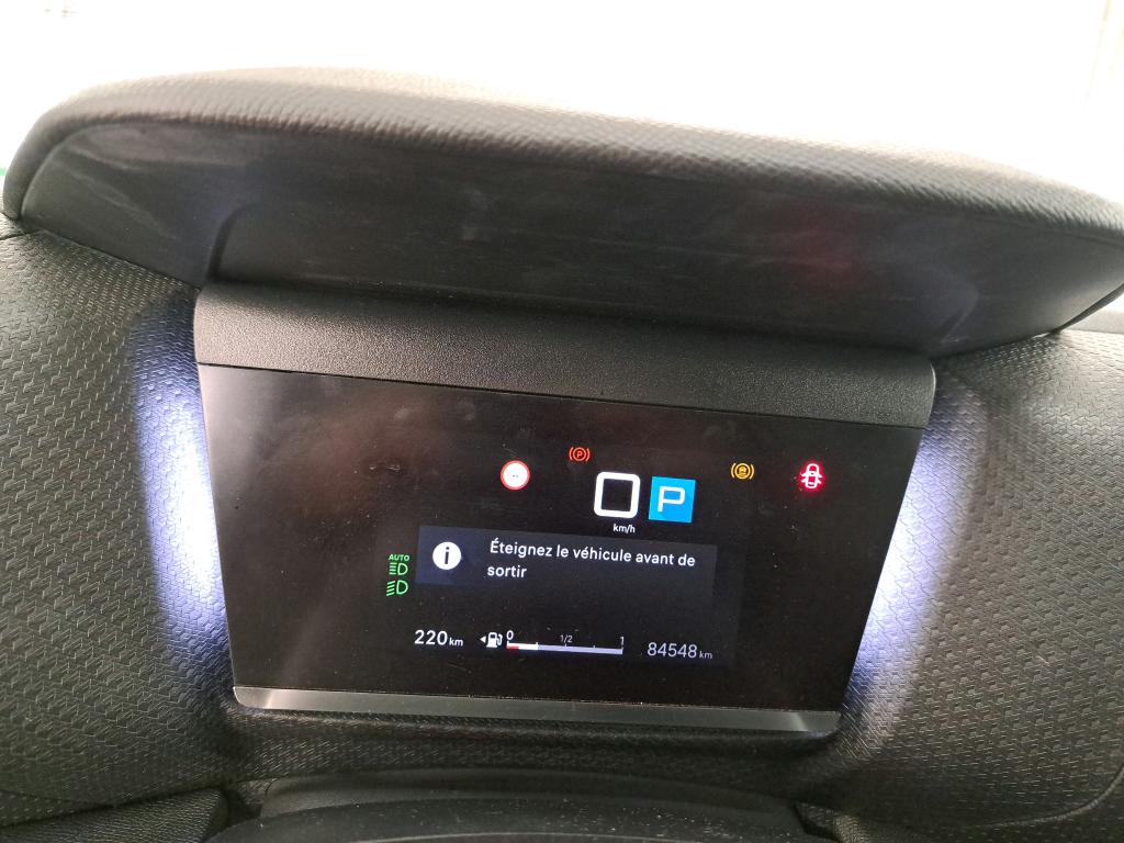 CITROEN C4 X / 2022 / 4P / Berline PureTech 130 S&S EAT8 Shine photo