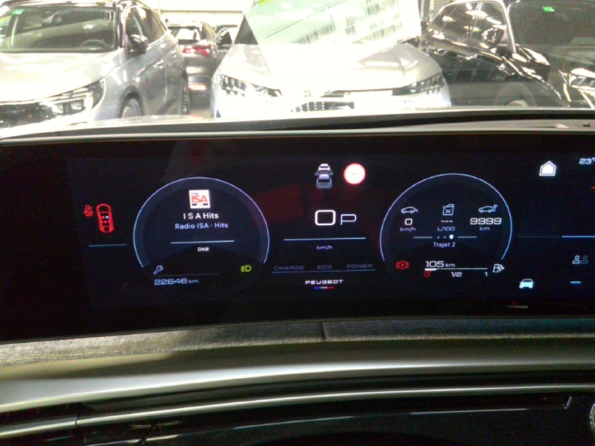 Peugeot 3008 Allure Hybrid 136 e-DCS6 (1.2L) photo