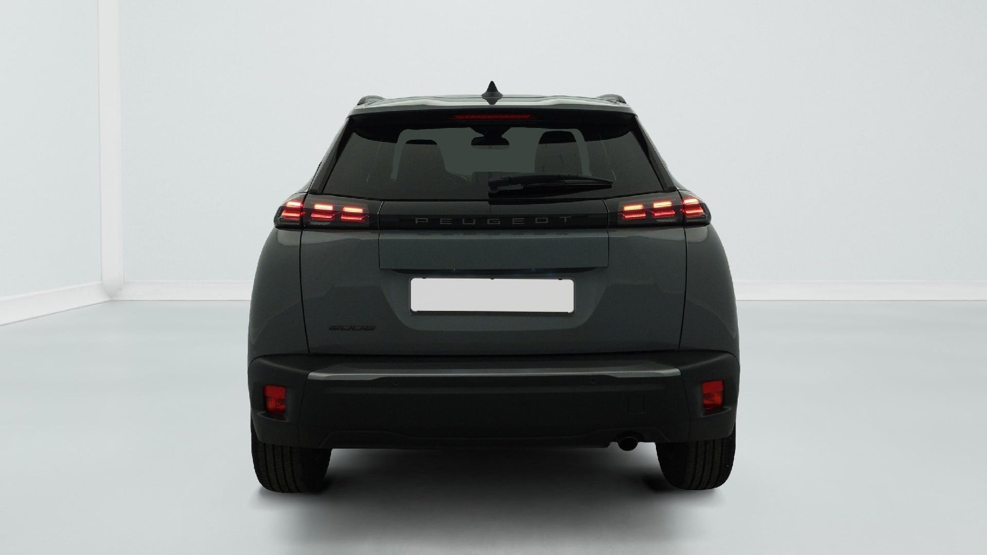 Peugeot 2008 Allure 1.2 100 S&S BVM6 photo