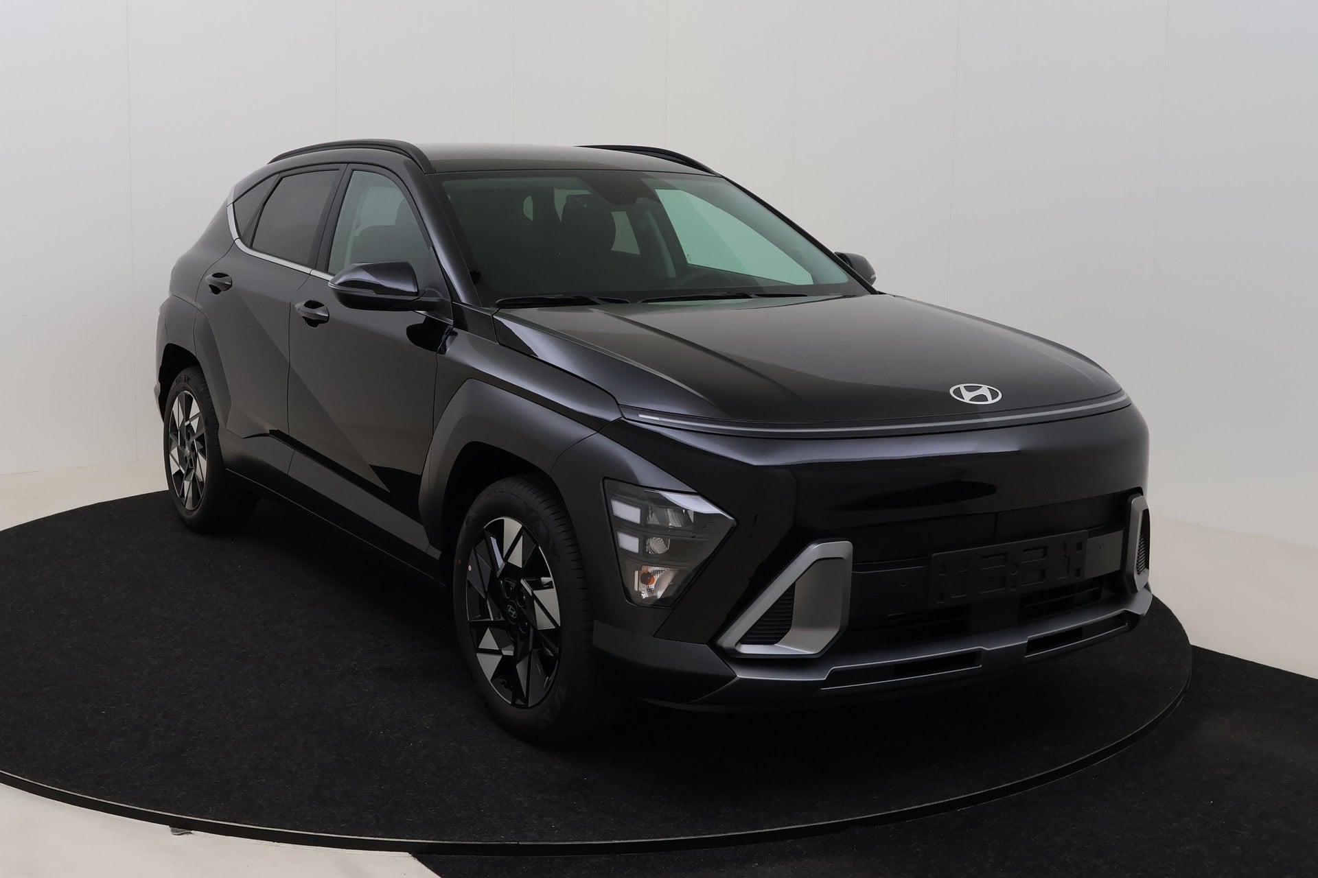 Hyundai Kona Feel 1.6 Gdi HEV 138 hp 6DCT photo