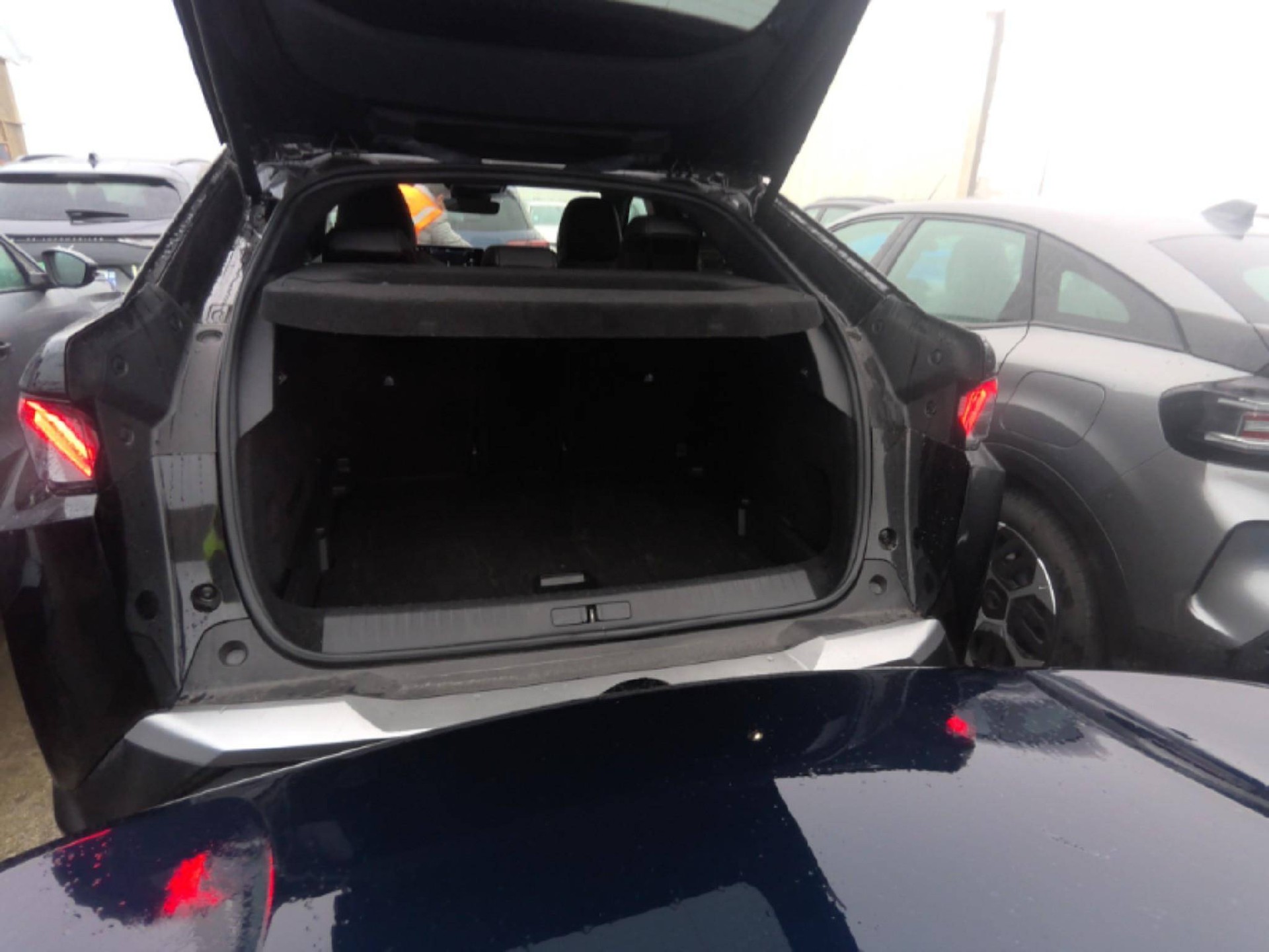 Peugeot 3008 GT 3008 Hybrid 145 e-DCS6 photo