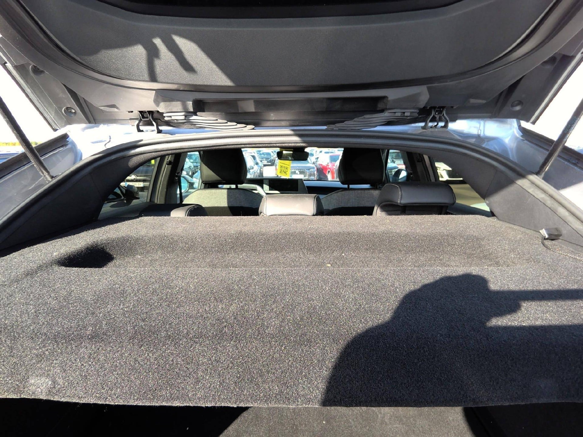 Peugeot 3008 Allure Hybrid 145 e-DCS6 photo