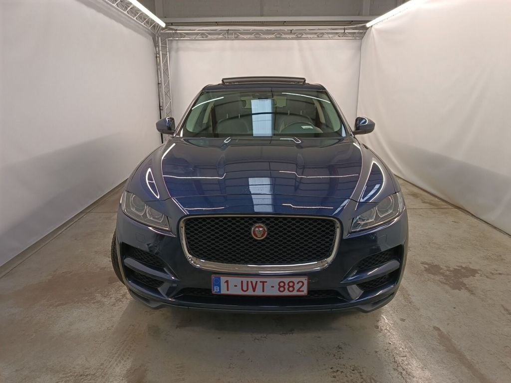 Jaguar F-Pace 2.0D 132kW Aut. Portfolio 5d photo