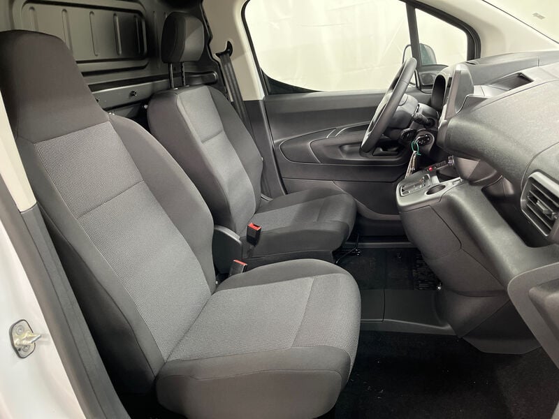 Citroen e-Berlingo Van 50 kWh Electric 50 kWh (WLTP range 272 km) photo