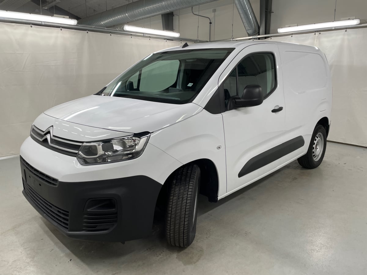 Citroen e-Berlingo Van 50 kWh Electric 50 kWh (WLTP range ~272 km)