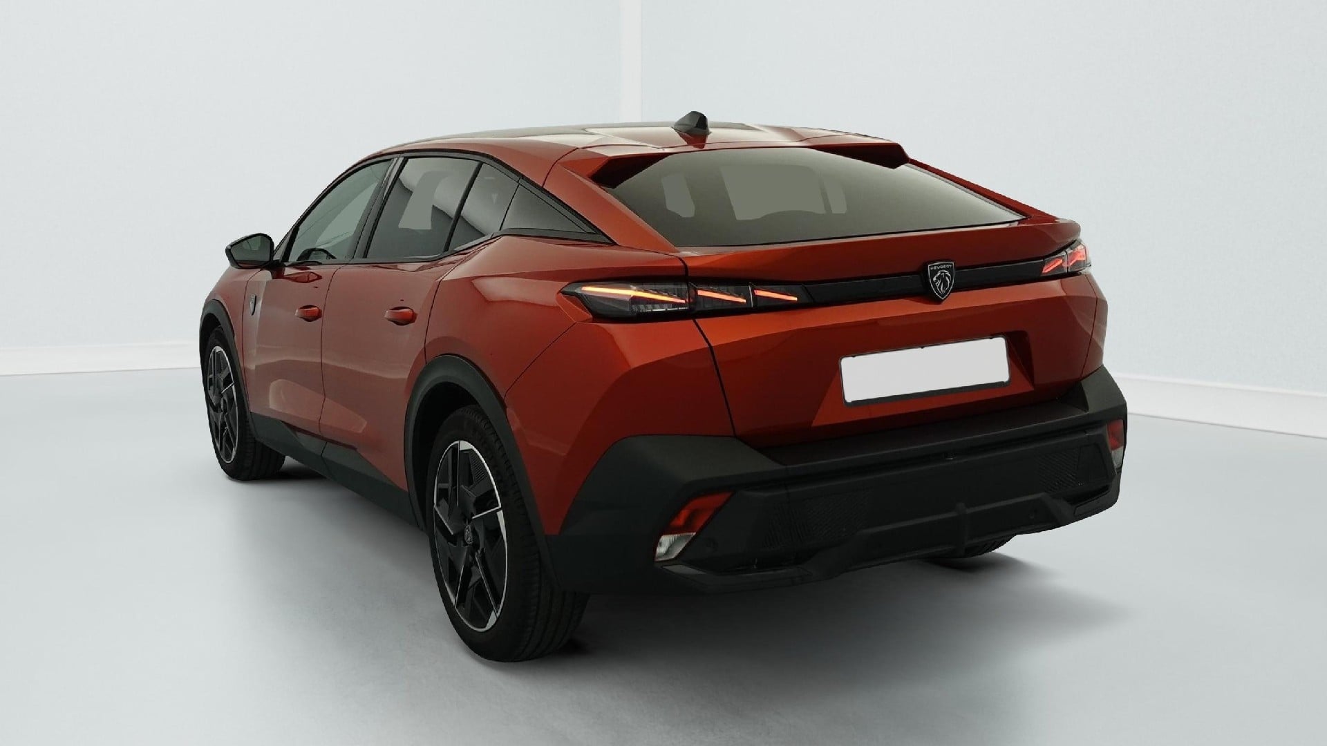 Peugeot 408 Hybrid 145 e-DCS6 GT photo